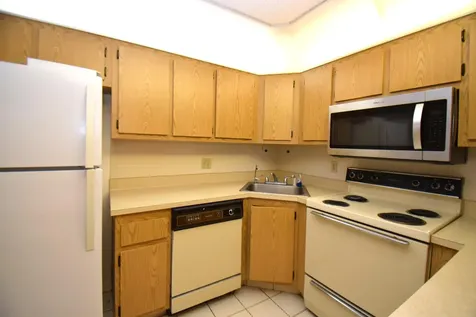 815 Sky Pine Way Greenacres FL 33415
