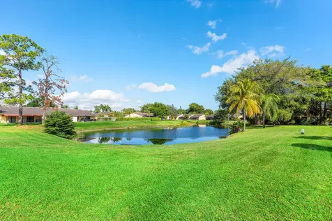 6846 Bridlewood Court Boca Raton FL 33433