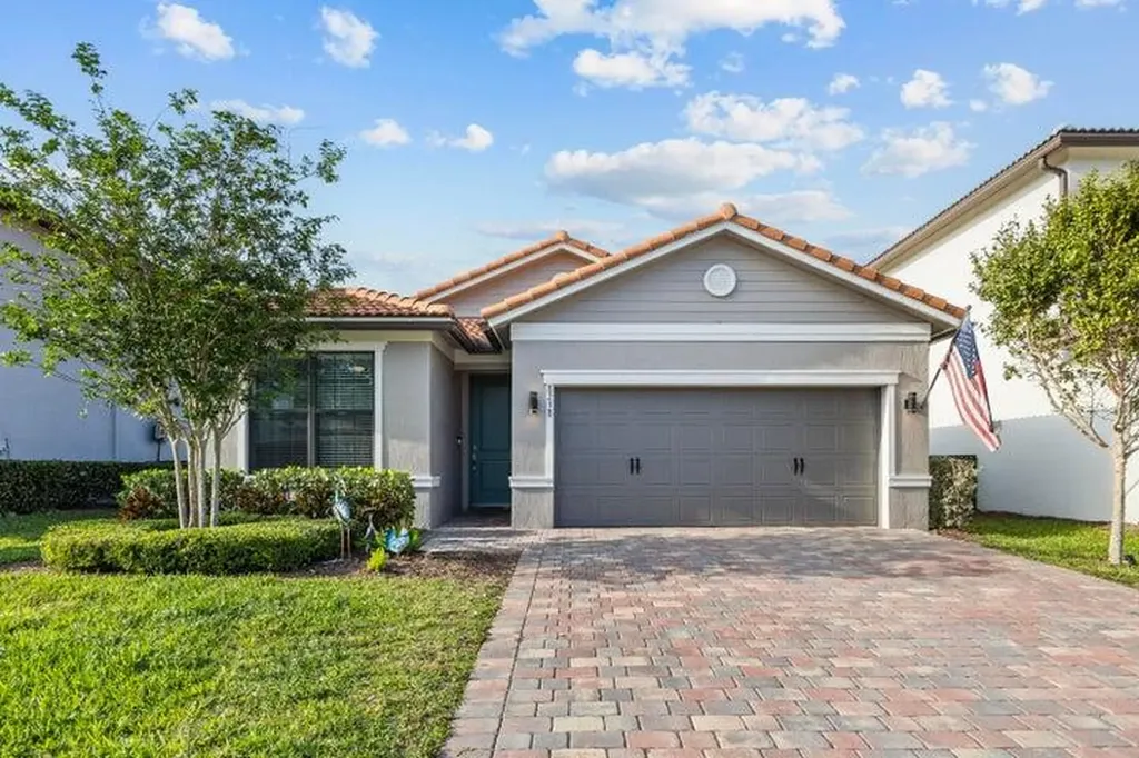8238 Hanoverian Drive Lake Worth FL 33467