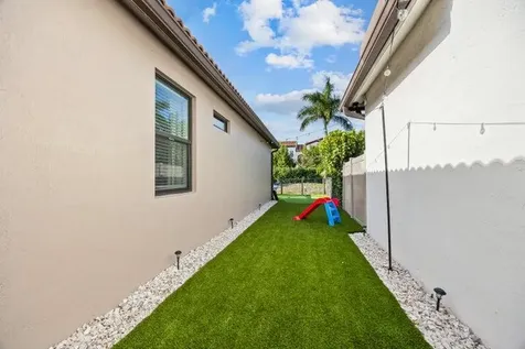 8238 Hanoverian Drive Lake Worth FL 33467