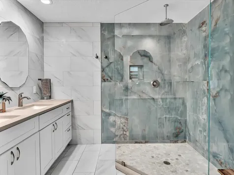 9043 Chatsworth Cascades Boca Raton FL 33434