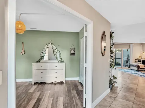 9043 Chatsworth Cascades Boca Raton FL 33434