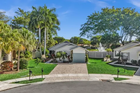 9043 Chatsworth Cascades Boca Raton FL 33434