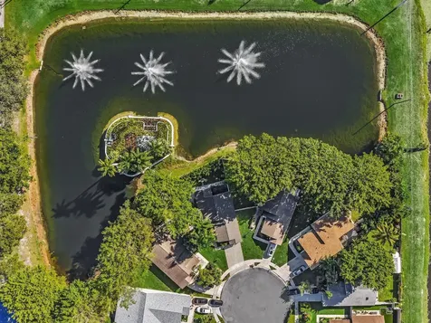 9043 Chatsworth Cascades Boca Raton FL 33434