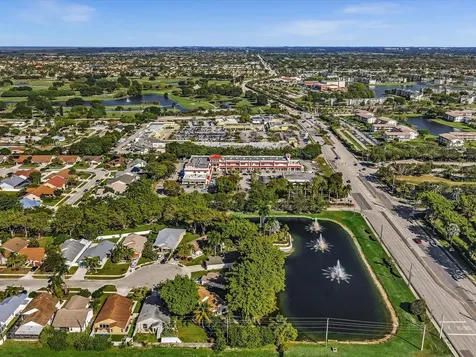 9043 Chatsworth Cascades Boca Raton FL 33434