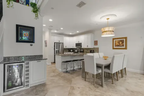 1709 Ne 8th Street Fort Lauderdale FL 33304