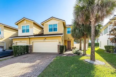4330 Lago Drive Deerfield Beach FL 33064
