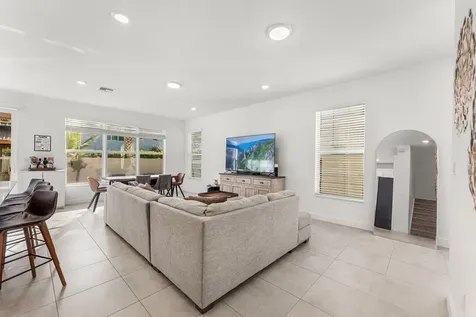 4330 Lago Drive Deerfield Beach FL 33064