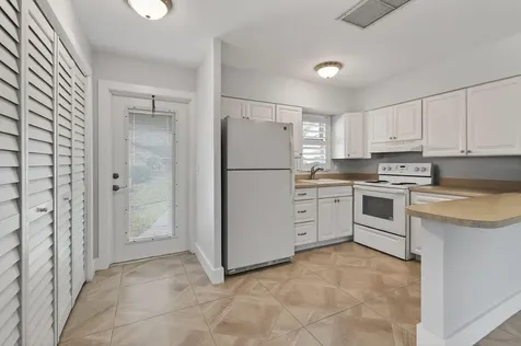 3060 Meridian Way Palm Beach Gardens FL 33410