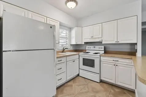 3060 Meridian Way Palm Beach Gardens FL 33410