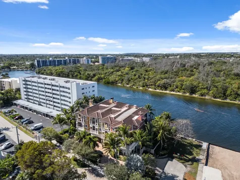 453 Ne 19th Avenue Deerfield Beach FL 33441