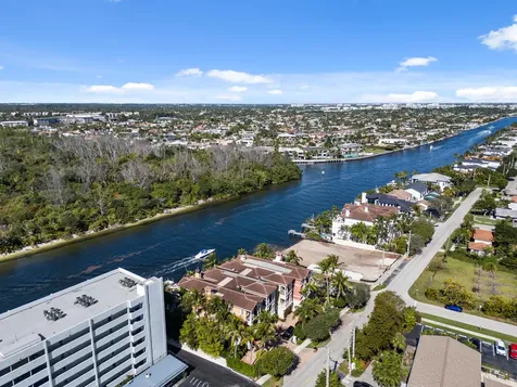 453 Ne 19th Avenue Deerfield Beach FL 33441