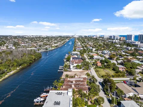 453 Ne 19th Avenue Deerfield Beach FL 33441