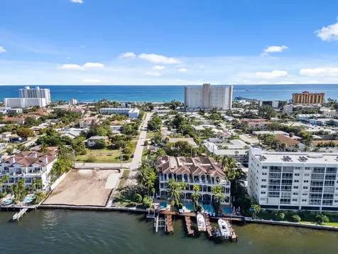 453 Ne 19th Avenue Deerfield Beach FL 33441