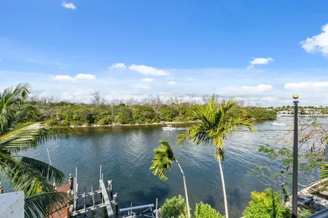 453 Ne 19th Avenue Deerfield Beach FL 33441