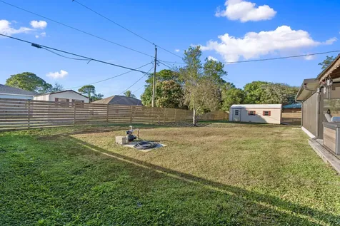 2890 Sw Ortega Street Port Saint Lucie FL 34953