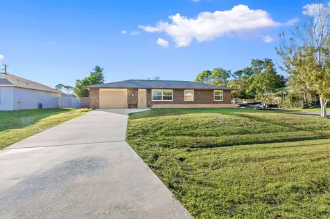 2890 Sw Ortega Street Port Saint Lucie FL 34953