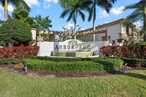 6013 Woods Edge Circle Riviera Beach FL 33410
