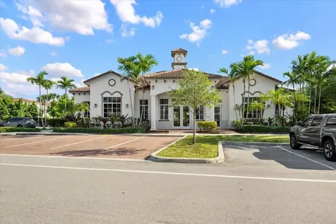 6013 Woods Edge Circle Riviera Beach FL 33410