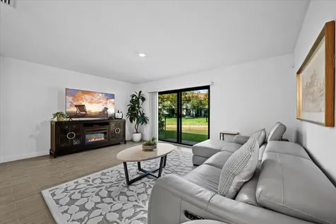 6013 Woods Edge Circle Riviera Beach FL 33410