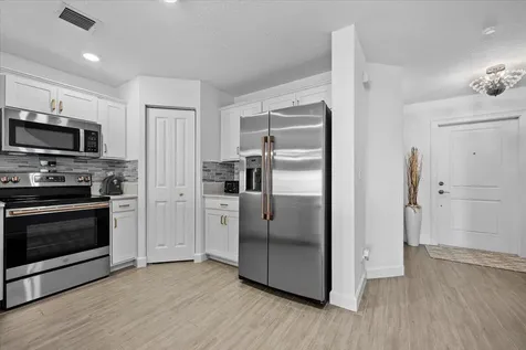 6013 Woods Edge Circle Riviera Beach FL 33410
