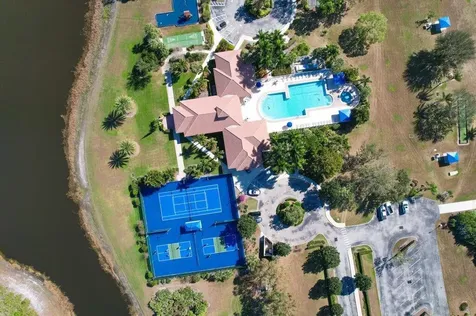 1686 Sw Harbour Isles Circle Port Saint Lucie FL 34986