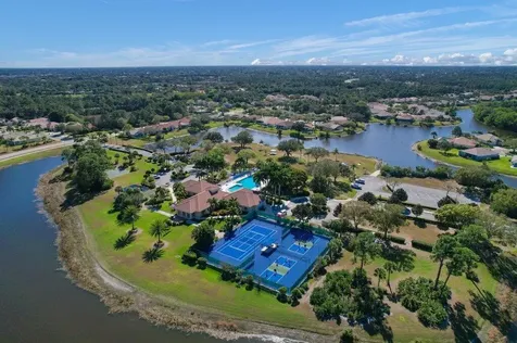1686 Sw Harbour Isles Circle Port Saint Lucie FL 34986