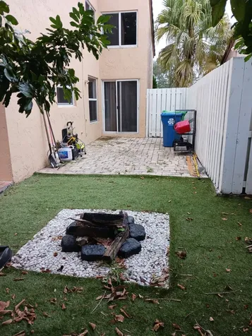 12633 Nw 13 Court Sunrise FL 33323