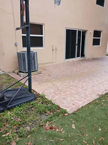 12633 Nw 13 Court Sunrise FL 33323
