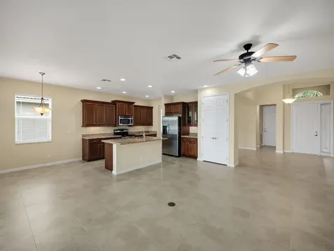12190 SW Bennington Circle Port Saint Lucie FL 34987