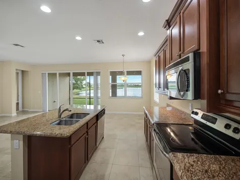 12190 SW Bennington Circle Port Saint Lucie FL 34987