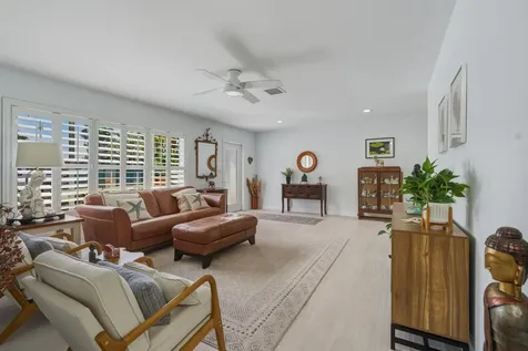 2642 Ne 26th Terrace Lighthouse Point FL 33064