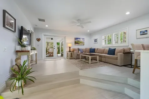 2642 Ne 26th Terrace Lighthouse Point FL 33064