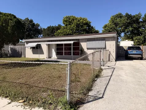 431 Pensacola Drive Lake Worth FL 33462