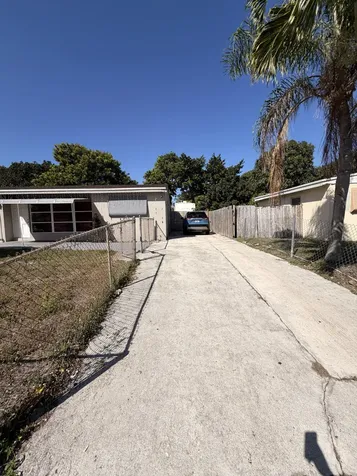 431 Pensacola Drive Lake Worth FL 33462