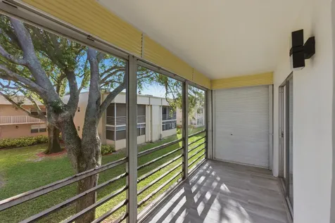 618 Normandy M Delray Beach FL 33484