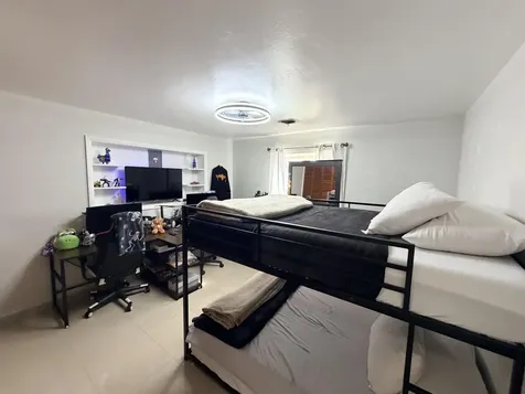 955 Nw 4th Street Street Belle Glade FL 33430