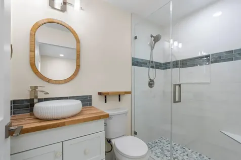 256 Lake Meryl Drive West Palm Beach FL 33411