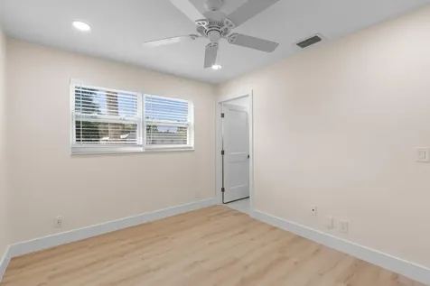 256 Lake Meryl Drive West Palm Beach FL 33411