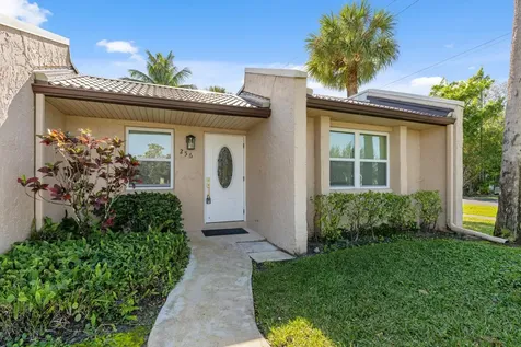 256 Lake Meryl Drive West Palm Beach FL 33411