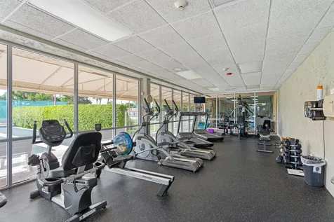 256 Lake Meryl Drive West Palm Beach FL 33411