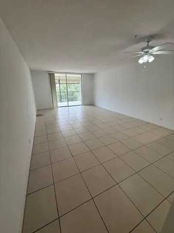 370 NW 76th Avenue Margate FL 33063
