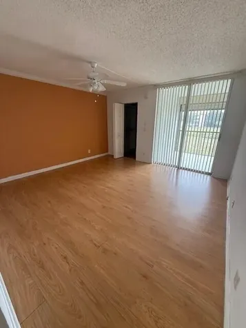 370 NW 76th Avenue Margate FL 33063