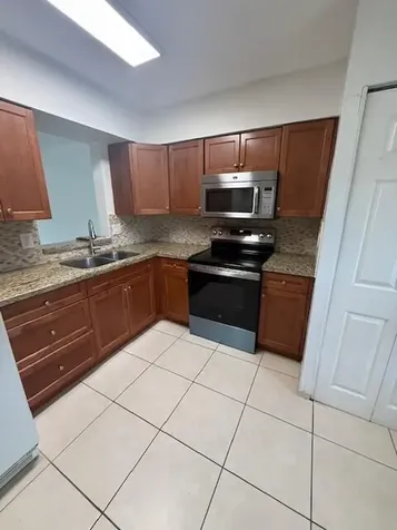 370 NW 76th Avenue Margate FL 33063