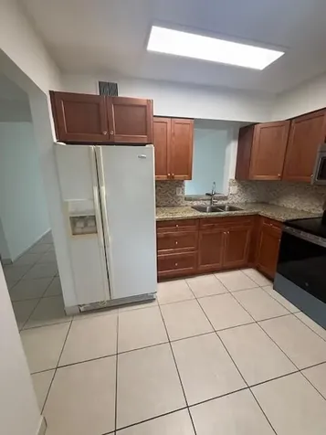 370 NW 76th Avenue Margate FL 33063