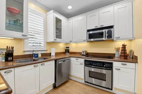 369 W Mallory Circle Delray Beach FL 33483