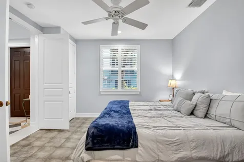 369 W Mallory Circle Delray Beach FL 33483