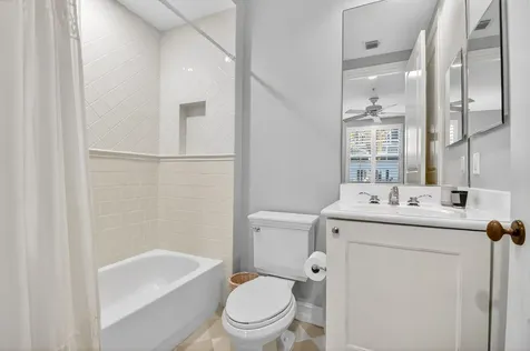 369 W Mallory Circle Delray Beach FL 33483
