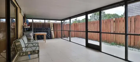 1034 Springdale Circle Palm Springs FL 33461