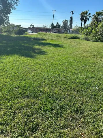 501 W Baines Terrace Pahokee FL 33476